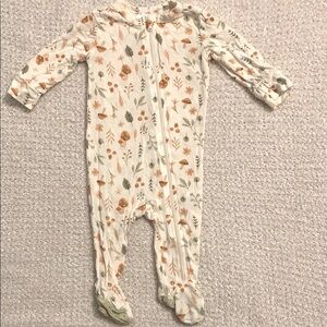 3/$15 Mushroom Print Infant Onesie 0-3 mo.